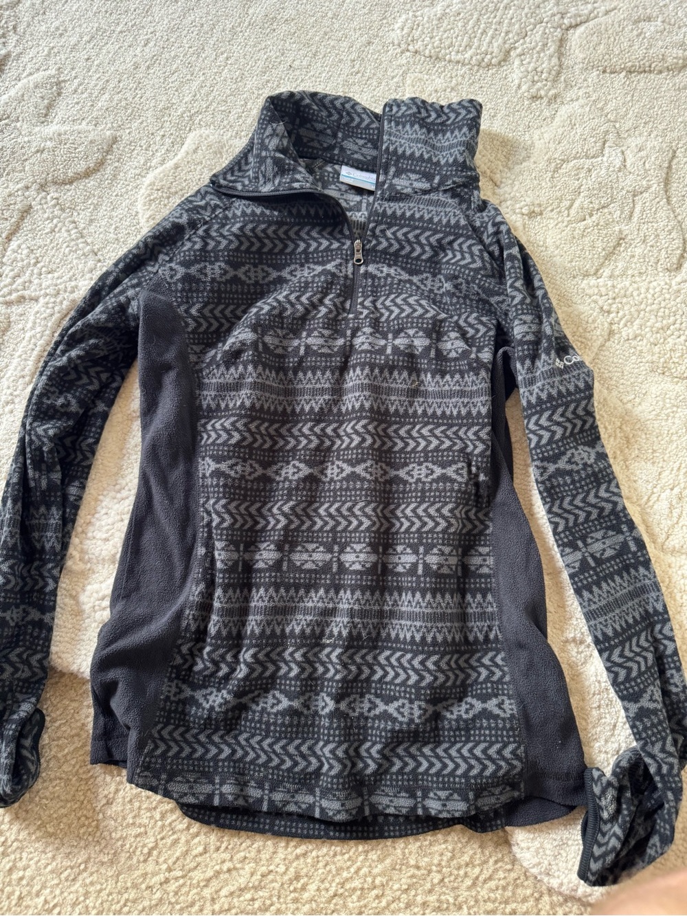 Columbia Black and Gray Geometric Quarter-Zip Fleece